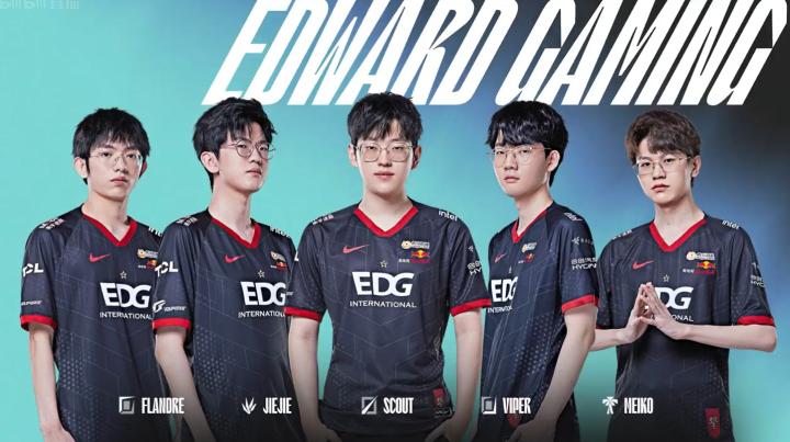 年轻且有潜 年轻且有潜