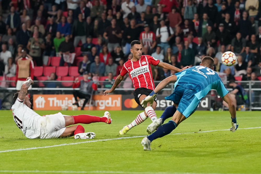 对西蒙斯来 对西蒙斯来