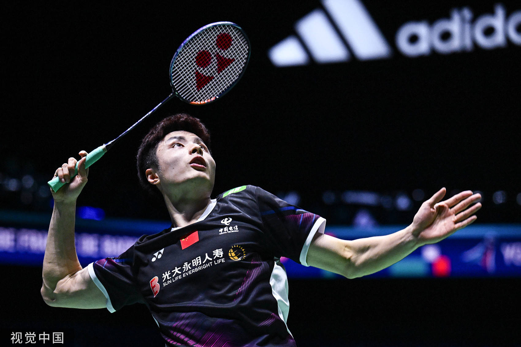 球產生深遠 球產生深遠